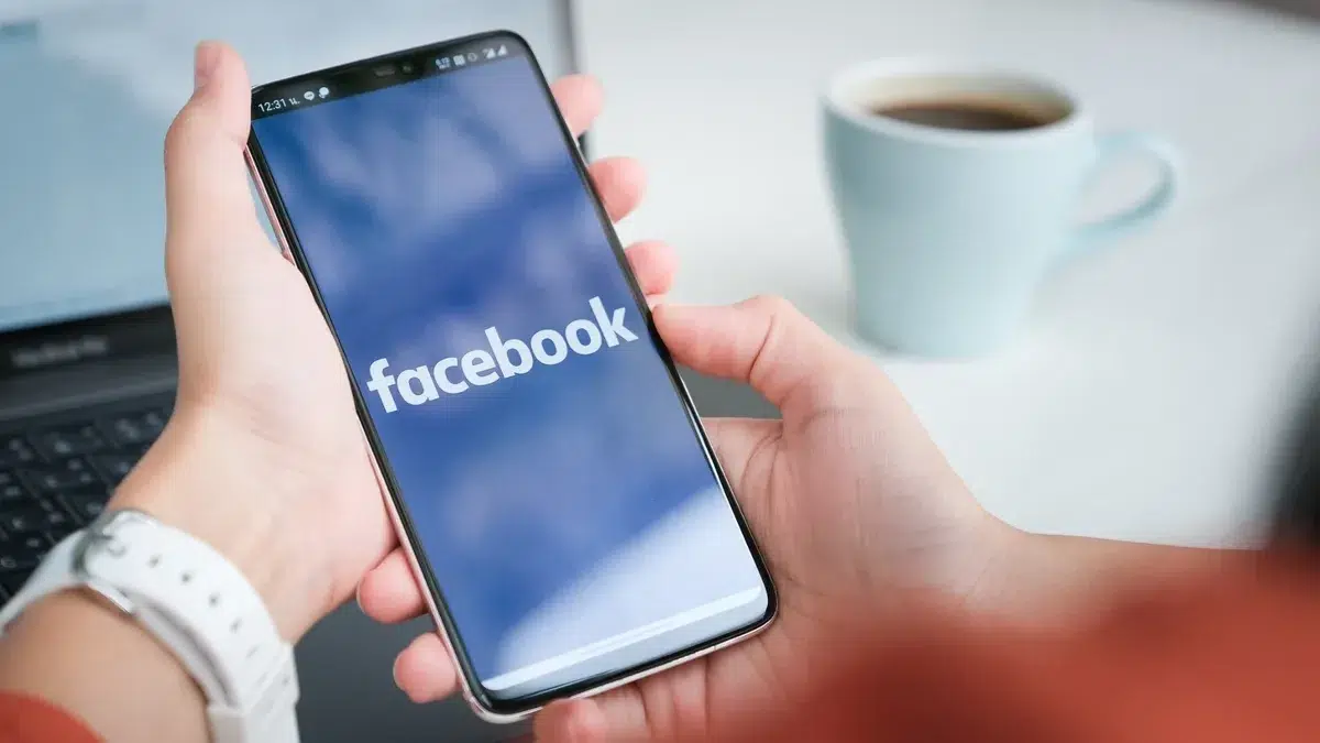 Изображение к статье: Facebook down: сбой задел Instagram и Messenger Meta
