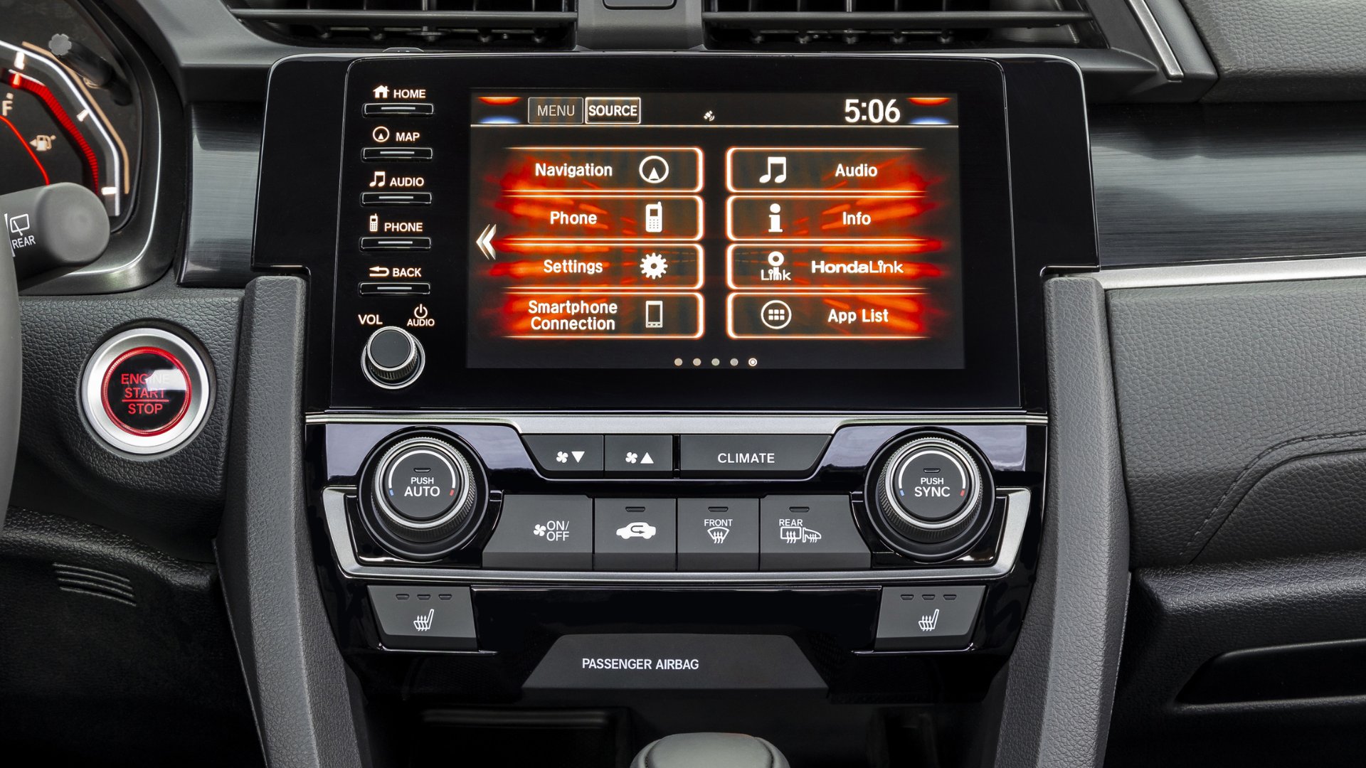 Honda Civic 2021 взламывают через USB из за ключей Android