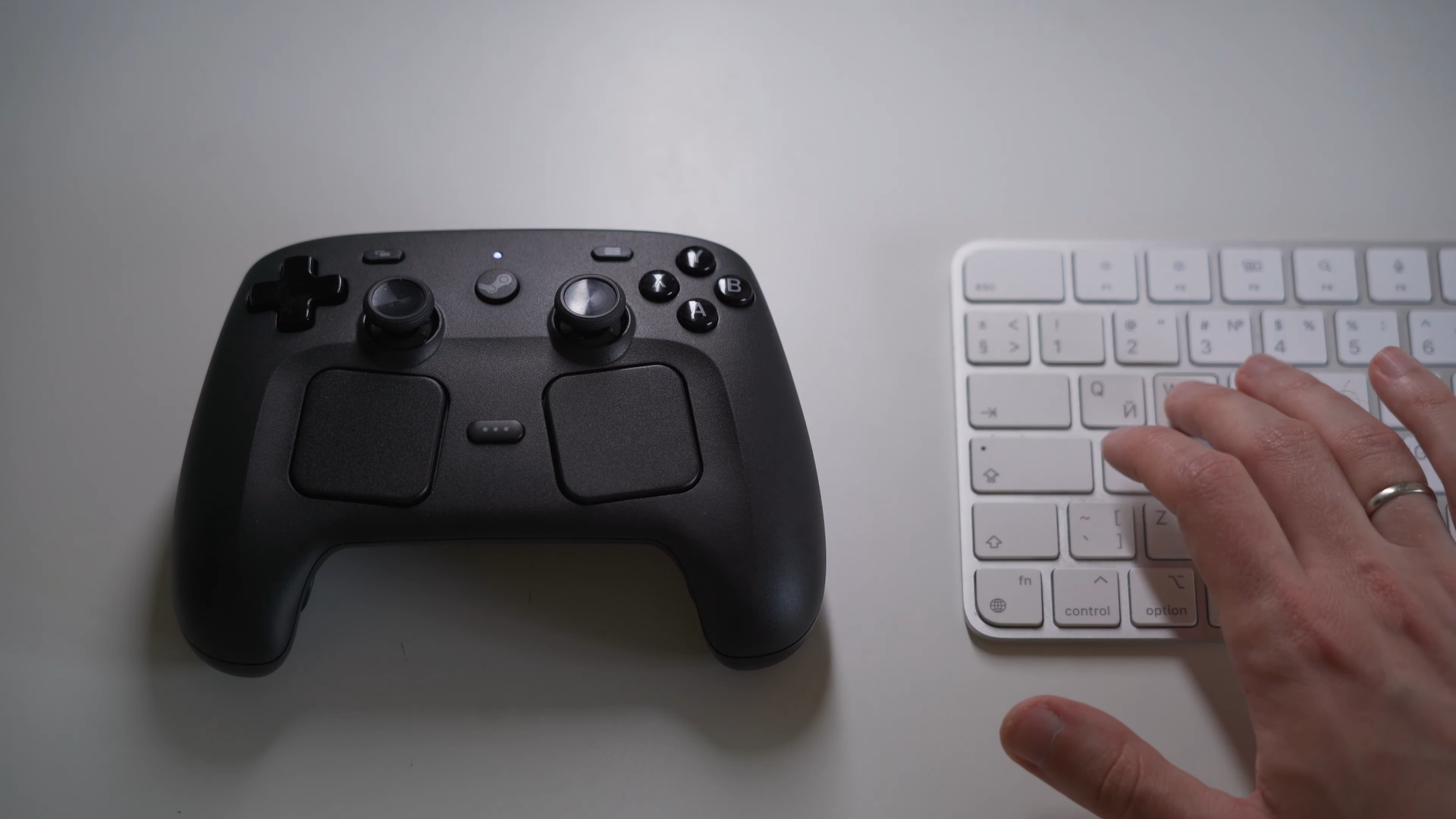 Steam Controller научили ездить по столу через браузер
