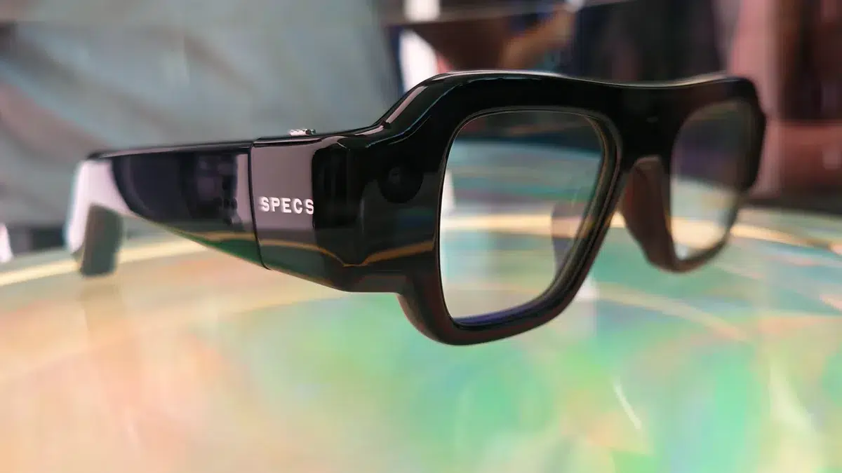 Изображение к статье: Even Realities объяснила, почему Snap Specs весят слишком много