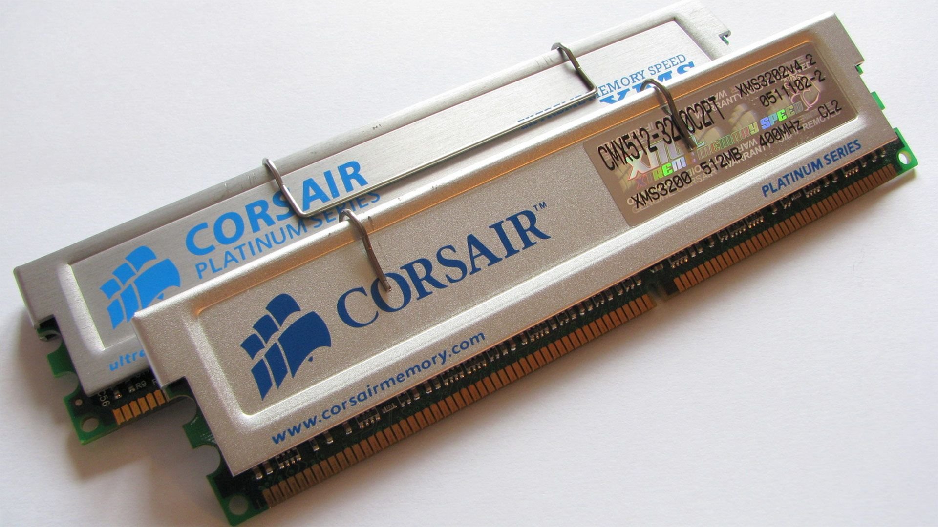 Corsair Platinum Series RAM module with blue logo and metal casing