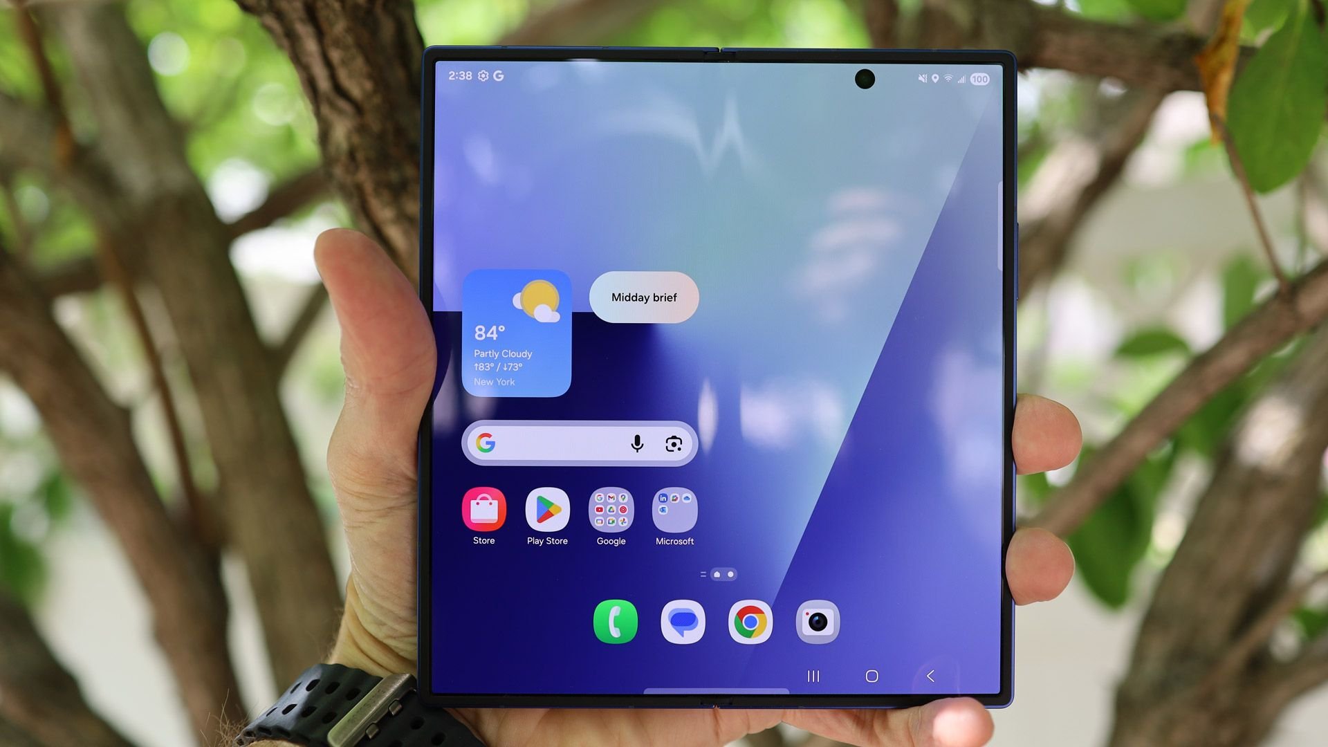 iPhone Ultra может поднять цены складных смартфонов на 18