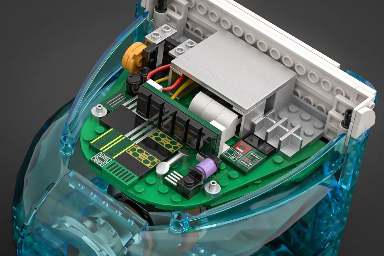 Изображение к статье: LEGO может выпустить набор с Bondi Blue iMac G3