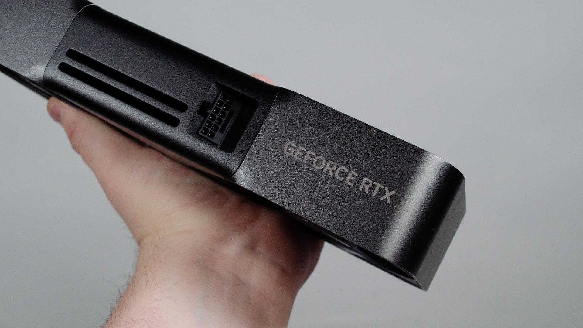 RTX 5000 Super задержали из за дорогой GDDR7