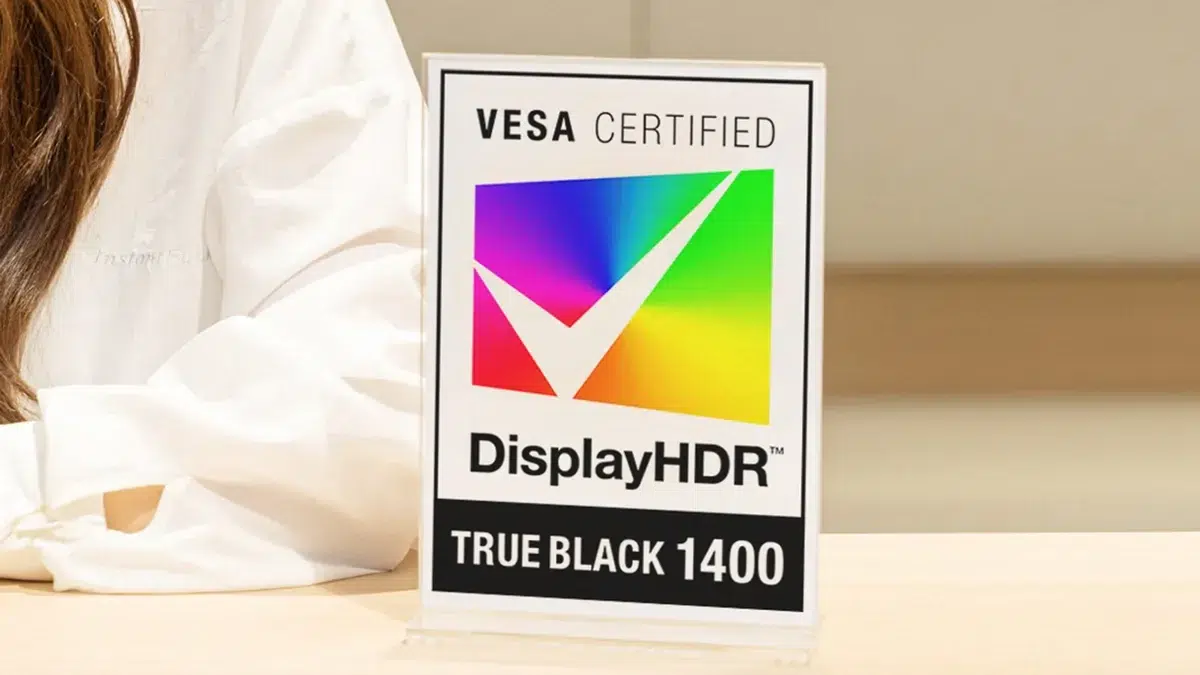 Изображение к статье: Samsung начала поставки tandem OLED для ноутбуков на 1600 нит
