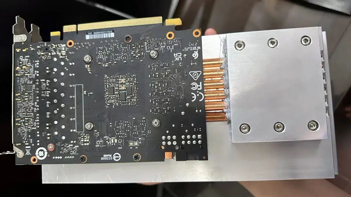Изображение к статье: Пассивная RTX 4060 получила радиатор на 2,5 кг