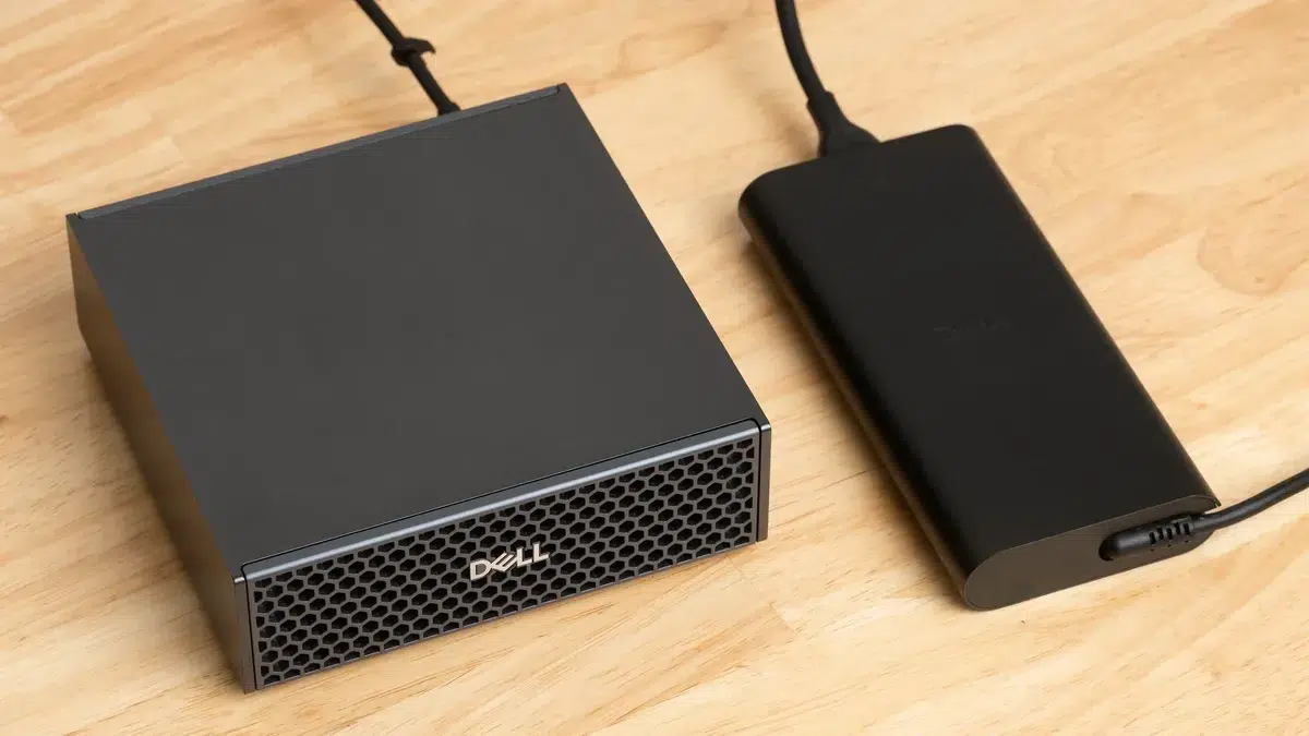 Изображение к статье: Dell Pro Max GB10 связали в локальный AI-кластер на 256 ГБ