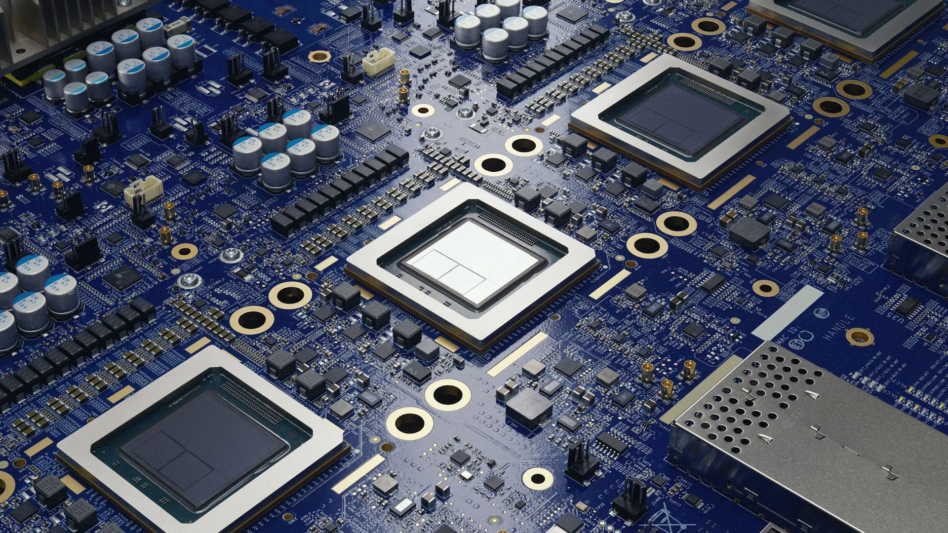 Google может обогнать Nvidia по числу AI чипов в 2028