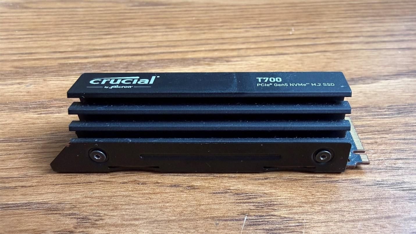 Тест 11 игр: быстрый NVMe почти не прибавил FPS