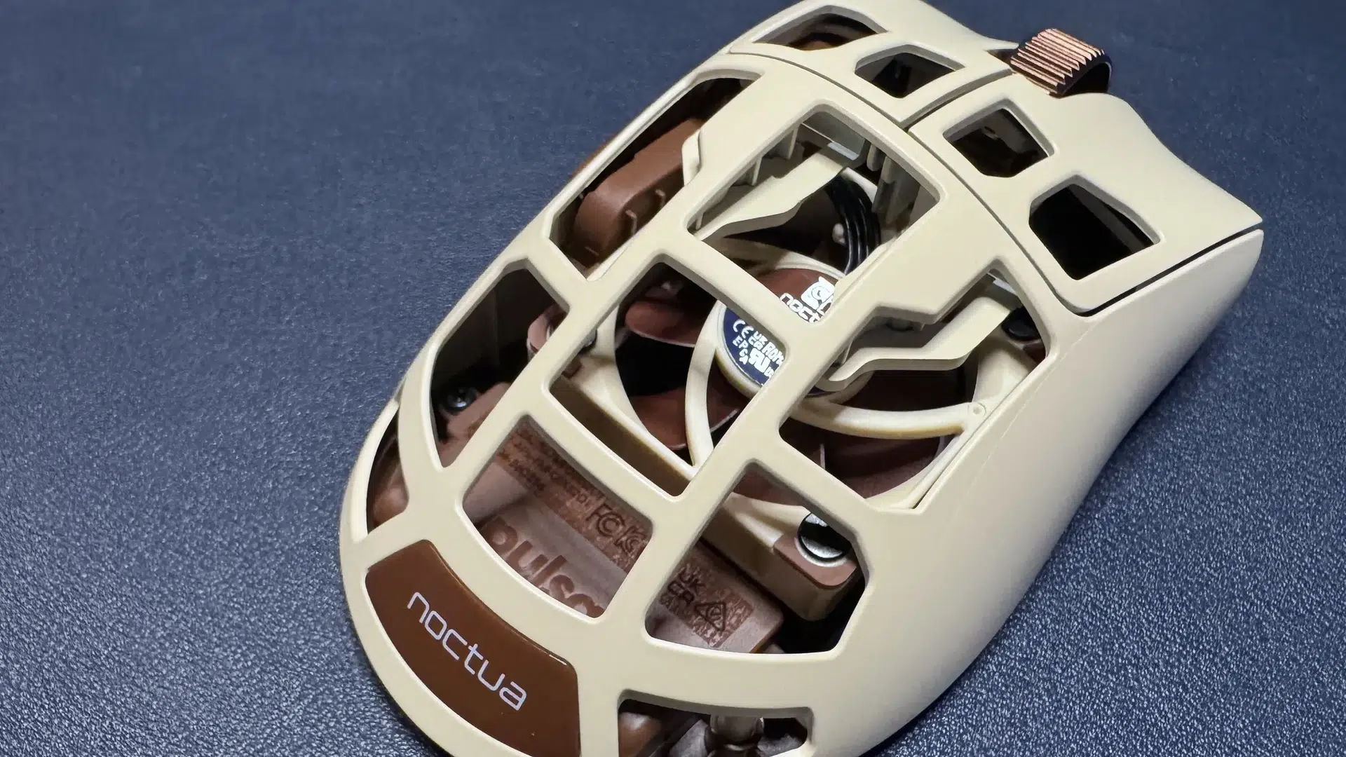 Изображение к статье: Pulsar Feinmann F01 Noctua Edition: мышь с вентилятором