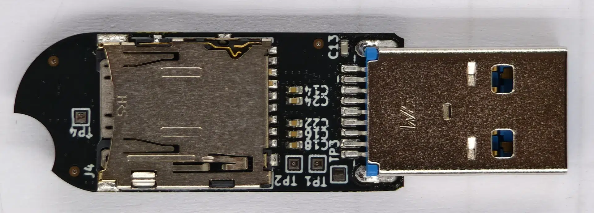 Изображение к статье: Phantom Drive прячет раздел за обычной USB-флешкой