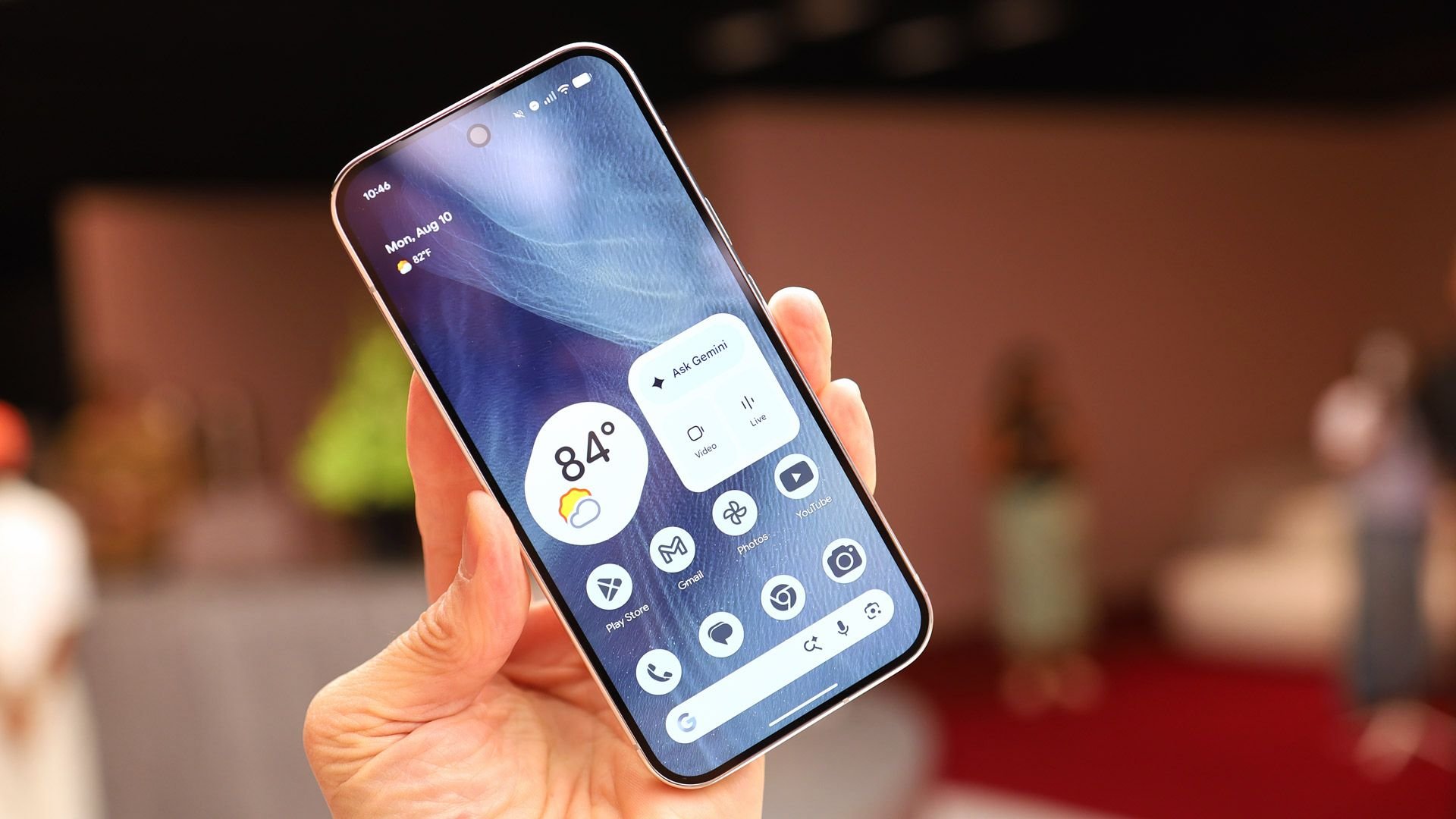 Pixel 11 получил Tensor G6 и умный индикатор HiLight
