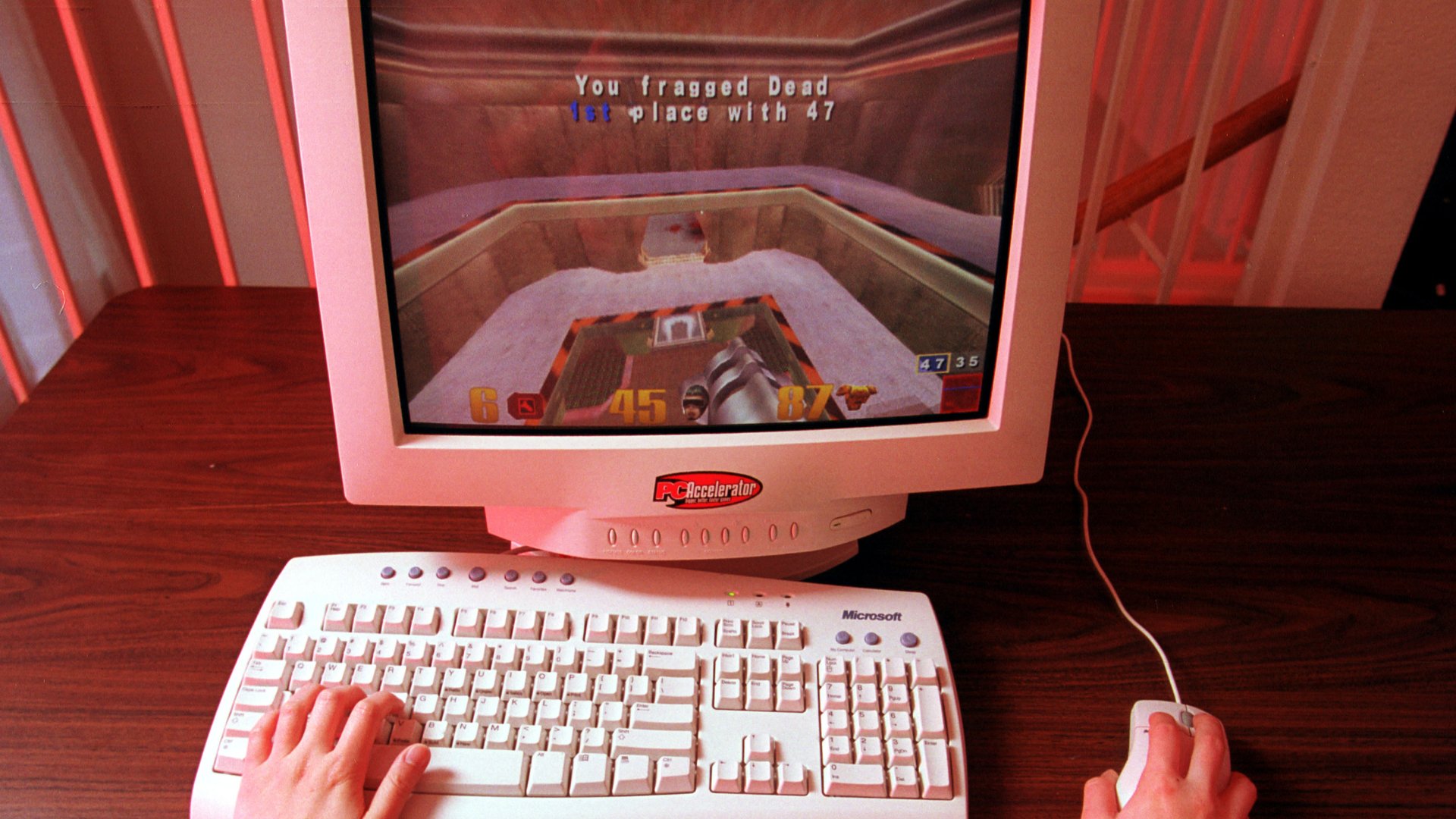 Quake за $10 взломали за 39 дней id списала 150 000 CD