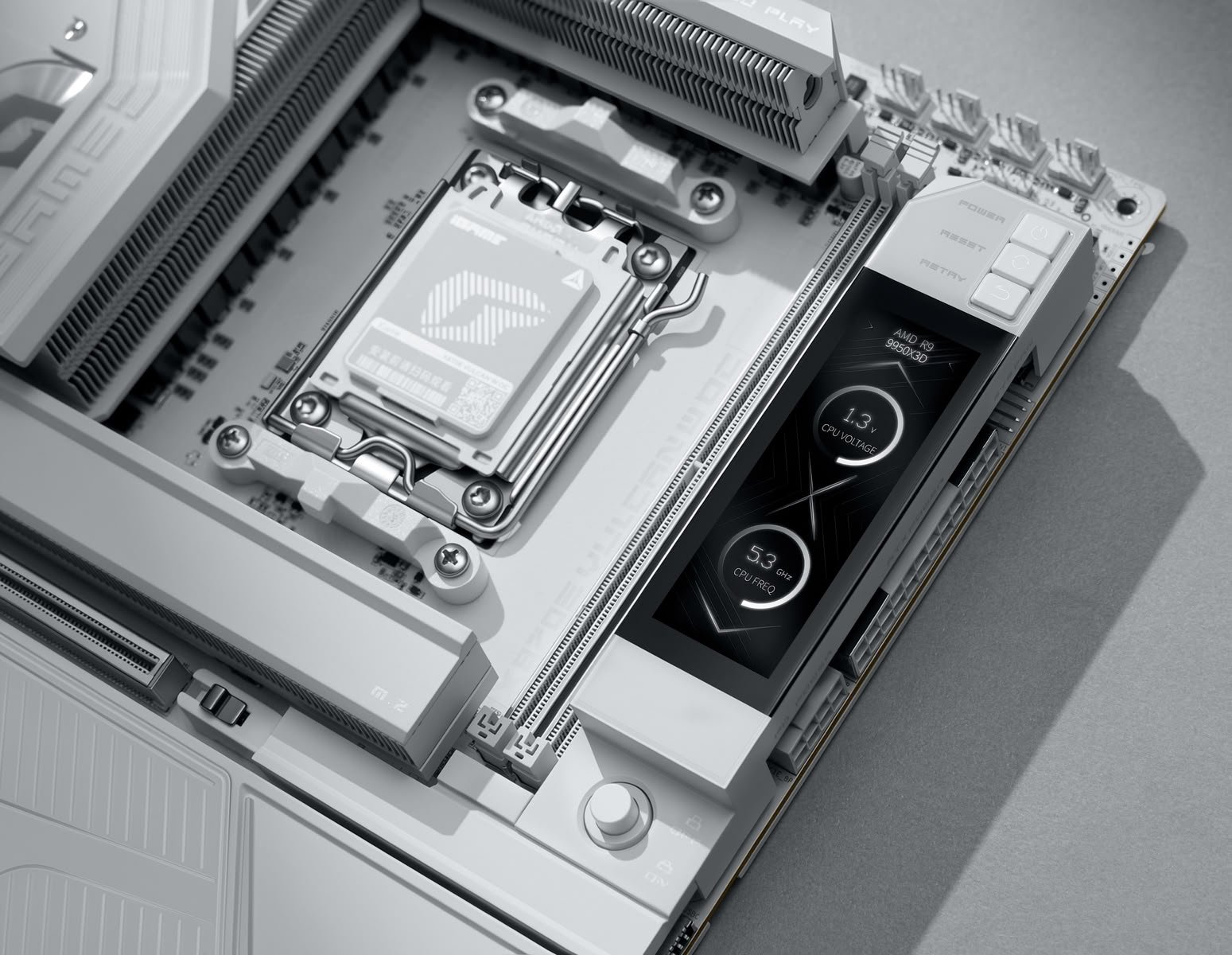 COLORFUL iGame X870E VULCAN W OC белая AM5 плата за $600