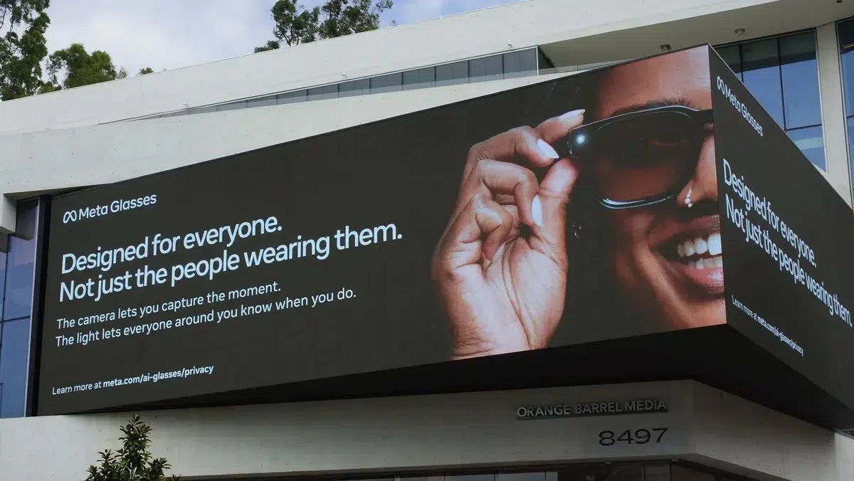 Изображение к статье: Meta обновила Ray-Ban: камера выключится при закрытом LED