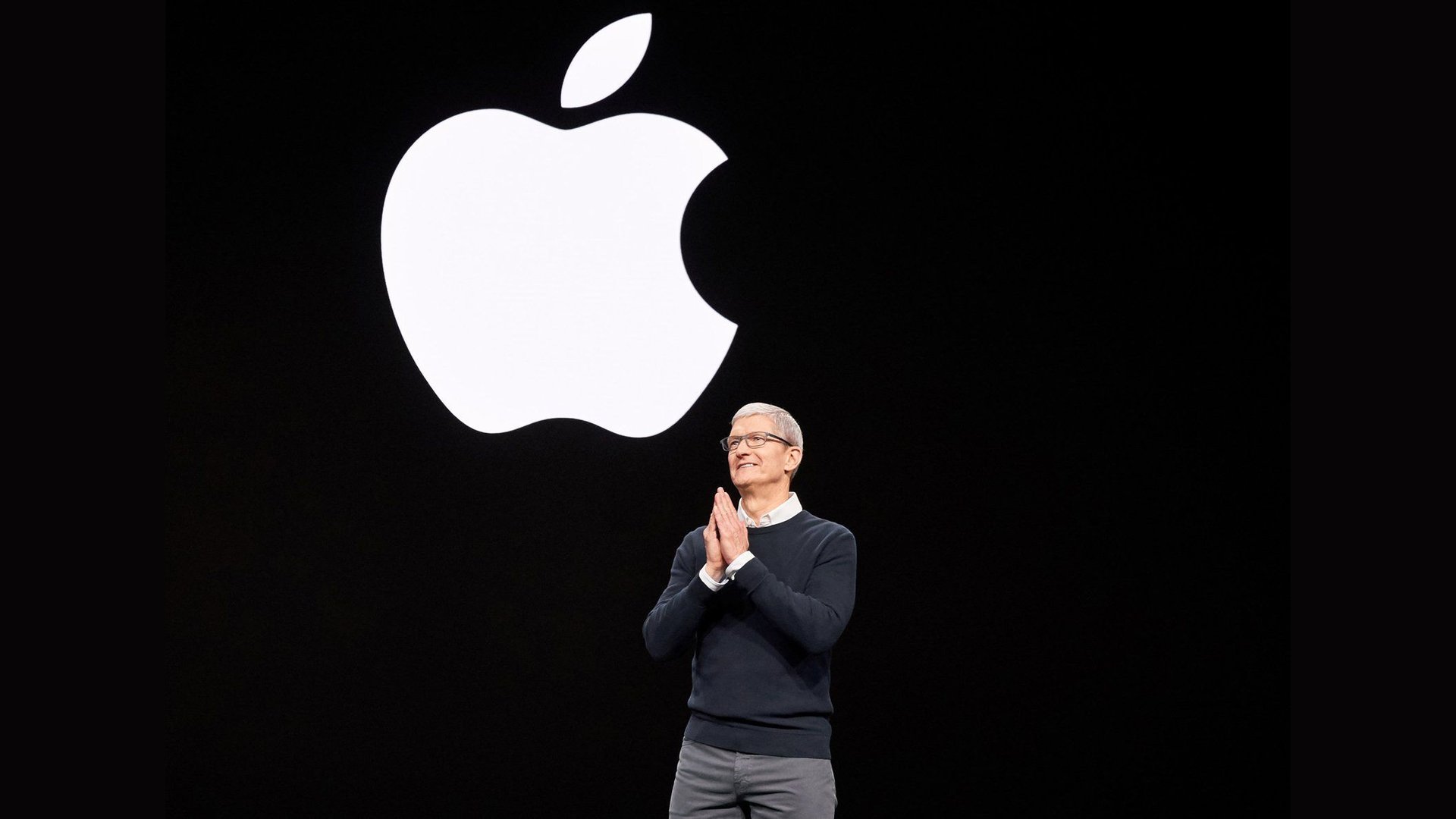 Tim Cook уходит с поста CEO Apple компанию возглавит John Ternus