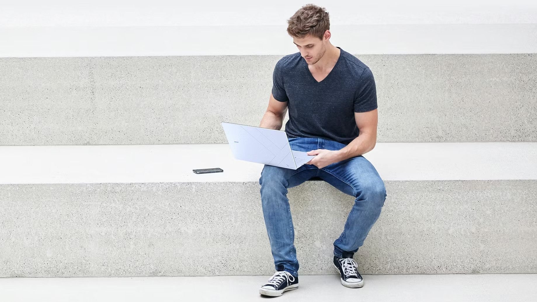 Acer показала Swift Blade 14 весом 799 г и ремонтный Vero 16