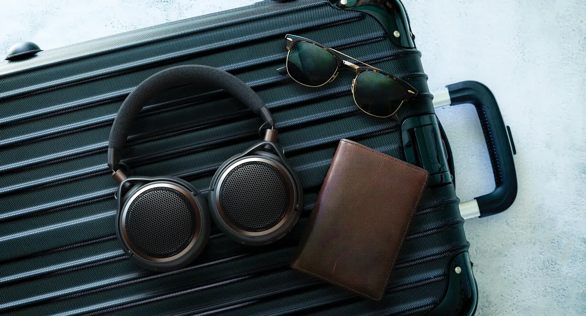 Изображение к статье: Audio-Technica ATH-AL5NC: открытые Bluetooth-наушники за $299