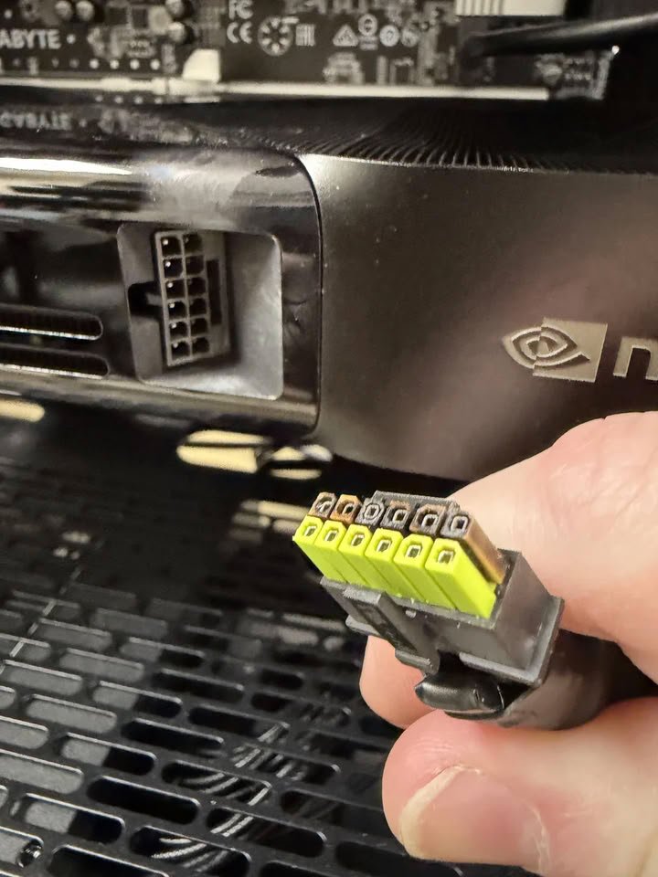 TempGuard не спас RTX PRO 6000 от расплава разъёма