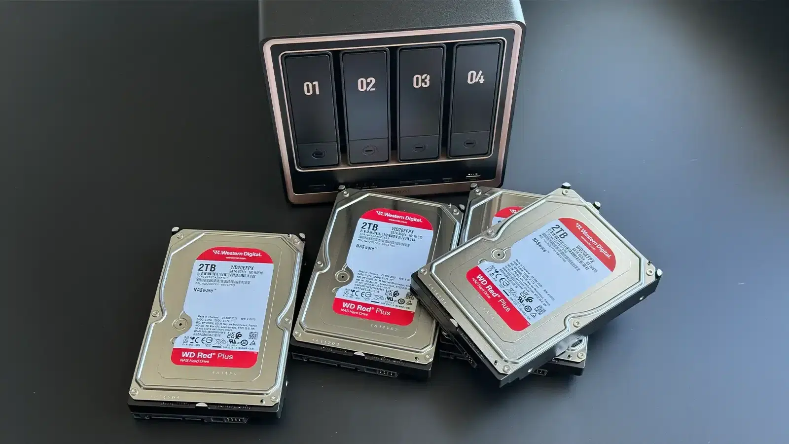 Ugreen DXP4800 GT: Ryzen NAS с двумя 10GbE дешевле $600