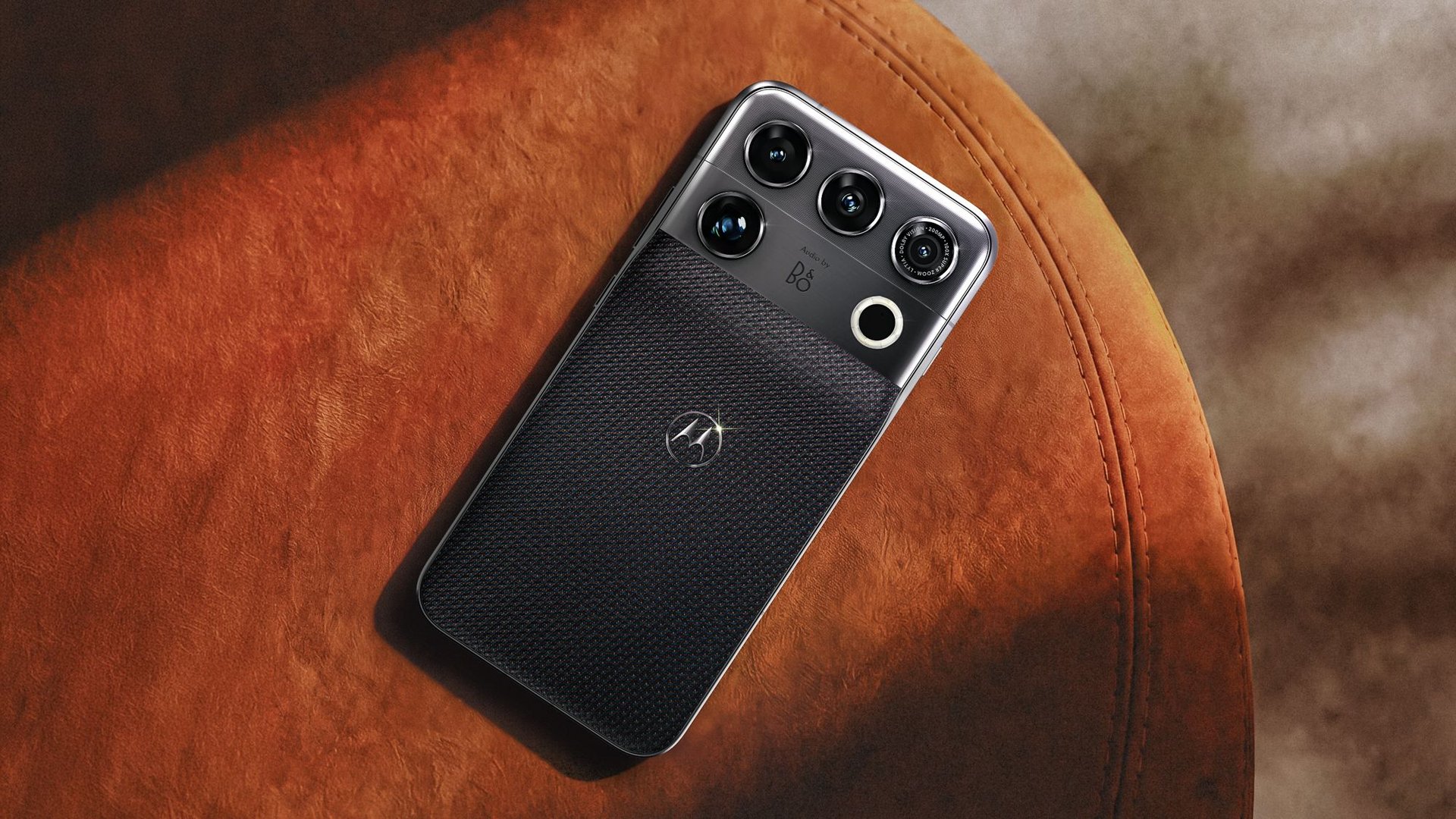 По данным Toms Guide Motorola Signature 27 получит 200 Мп телевик