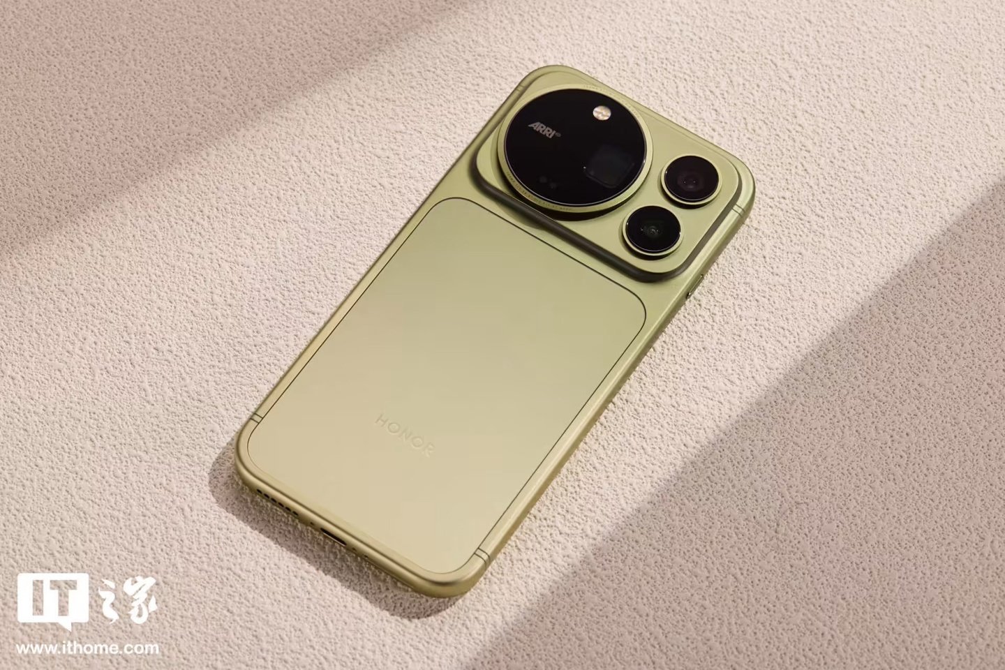 Honor Magic9 получит две физические SIM и две eSIM