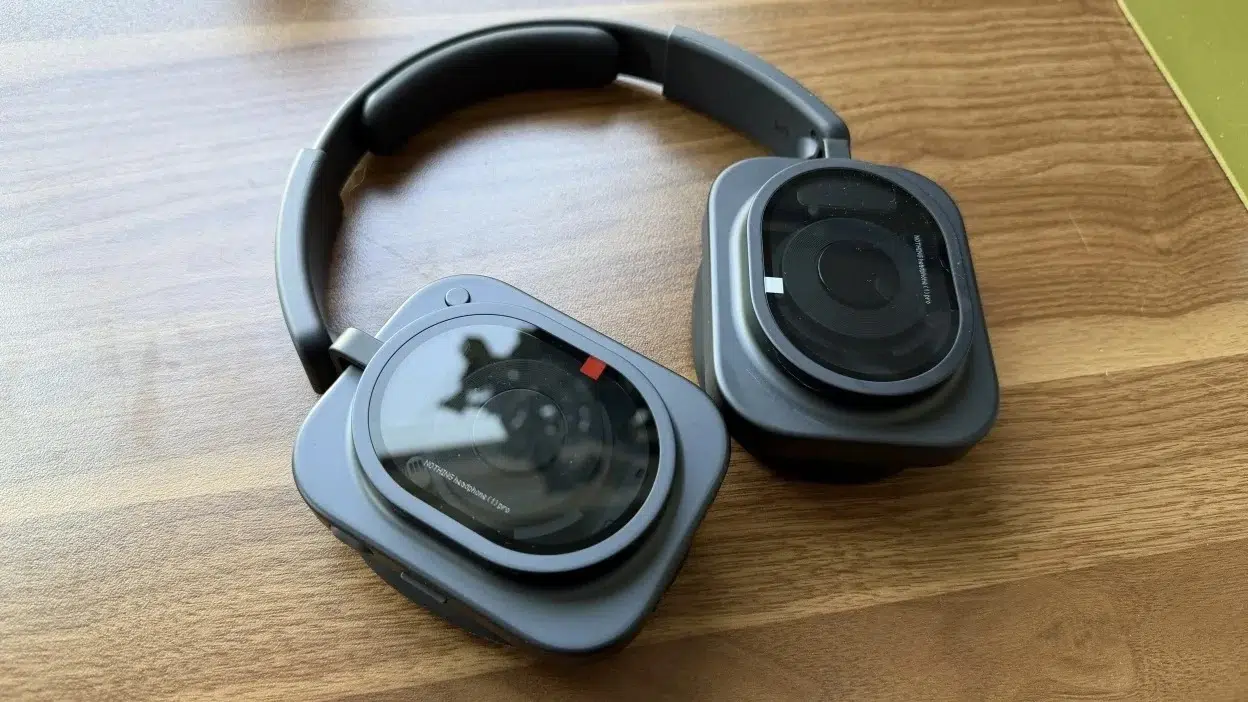 Изображение к статье: Nothing представила Headphone (1) Pro с трёхдрайверной системой