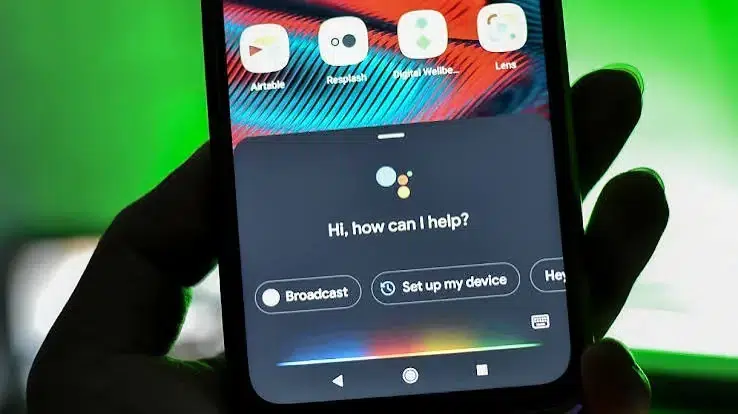 Пользователи Android сообщают об отключении Google Assistant