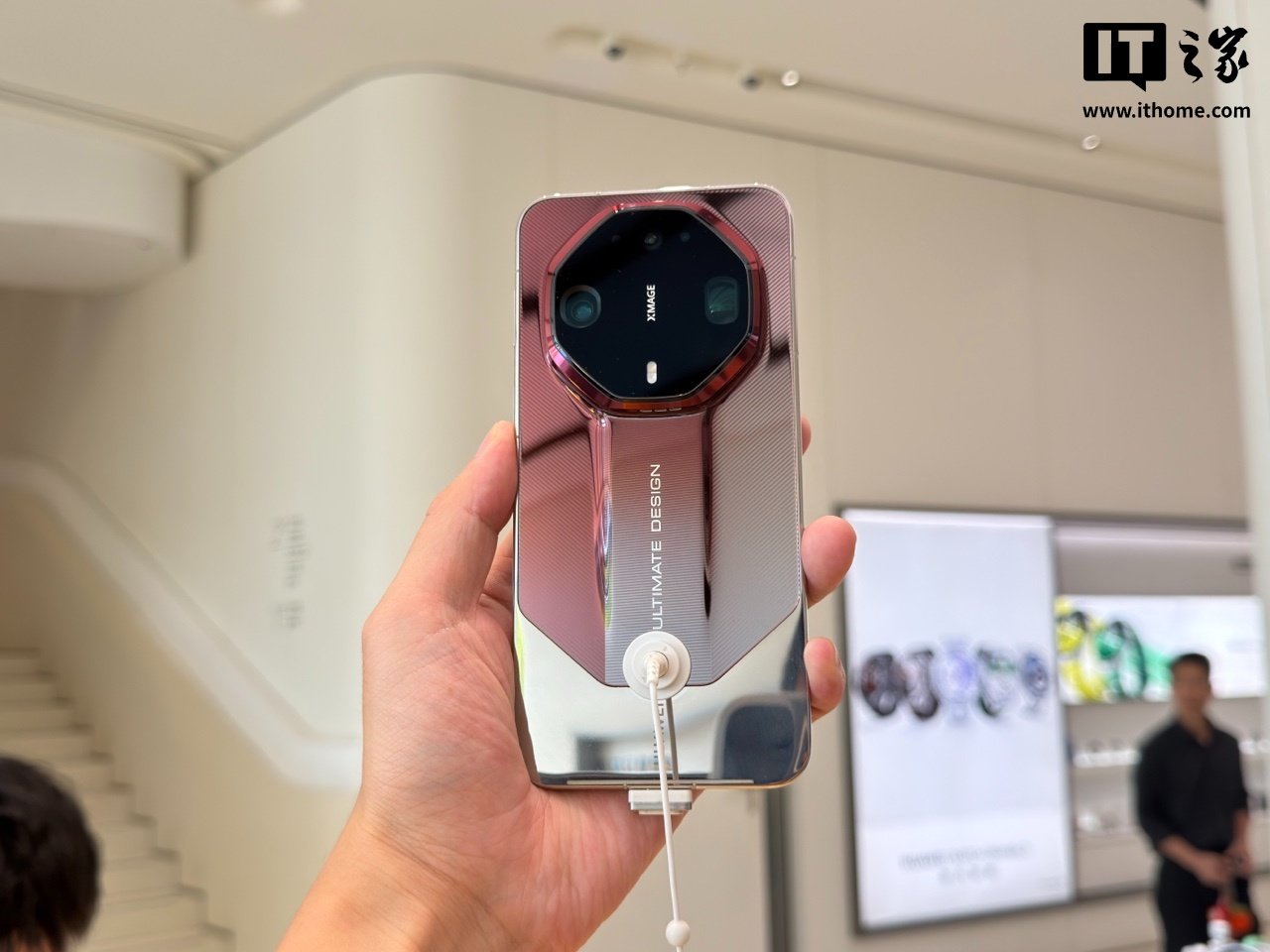 Стали известны функции первого обновления Huawei Mate 90 Pro Max