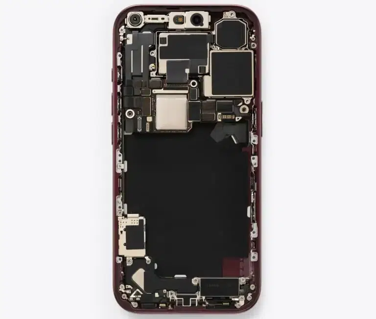 Изображение к статье: Apple проложила гибкий графитовый теплоотвод через шарнир iPhone Duo